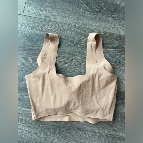 SKIMS Naked Wireless Scoop Longline Bra M - Picture 5 of 6